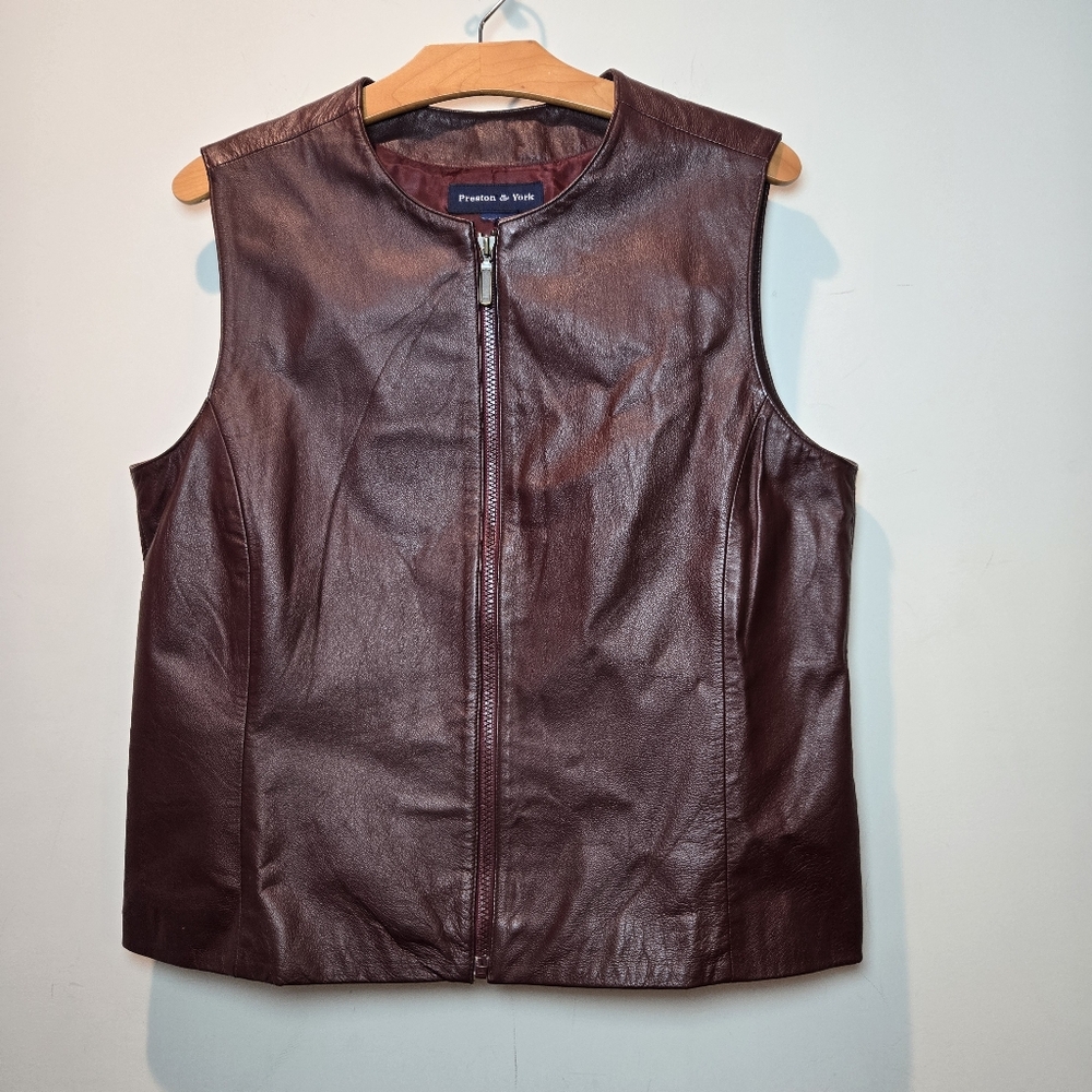 Preston & York Leather Vest Medium Womens Burgundy Full Zip Vintage Outerwear